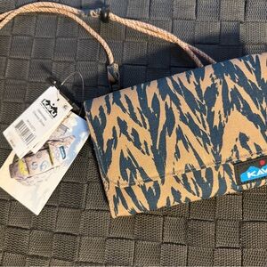 KAVU Ismorada Chevron Bag